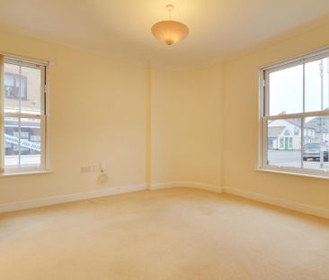 1 bedroom ground floor flat to rent - Photo 4