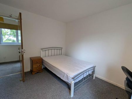 4 bedroom house to rent - Photo 5