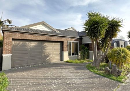 8 Aries Drive, Epping VIC 3076 - Photo 4