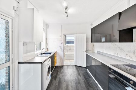 3 bedroom house to rent - Photo 4