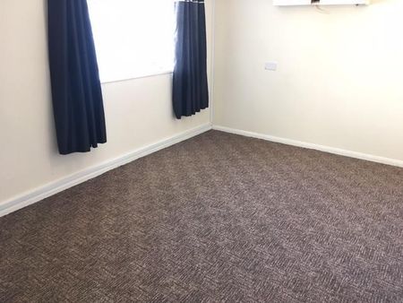 Baptist Well Place, SWANSEA - Photo 2