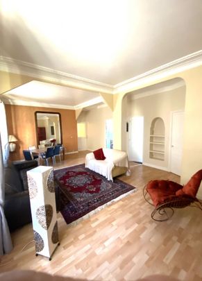 Appartement 5 pièces 129m2 MARSEILLE 4EME 1 570 euros - Photo 1