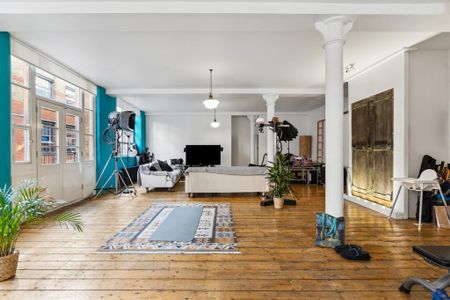 2 bedroom flat to rent - Photo 2