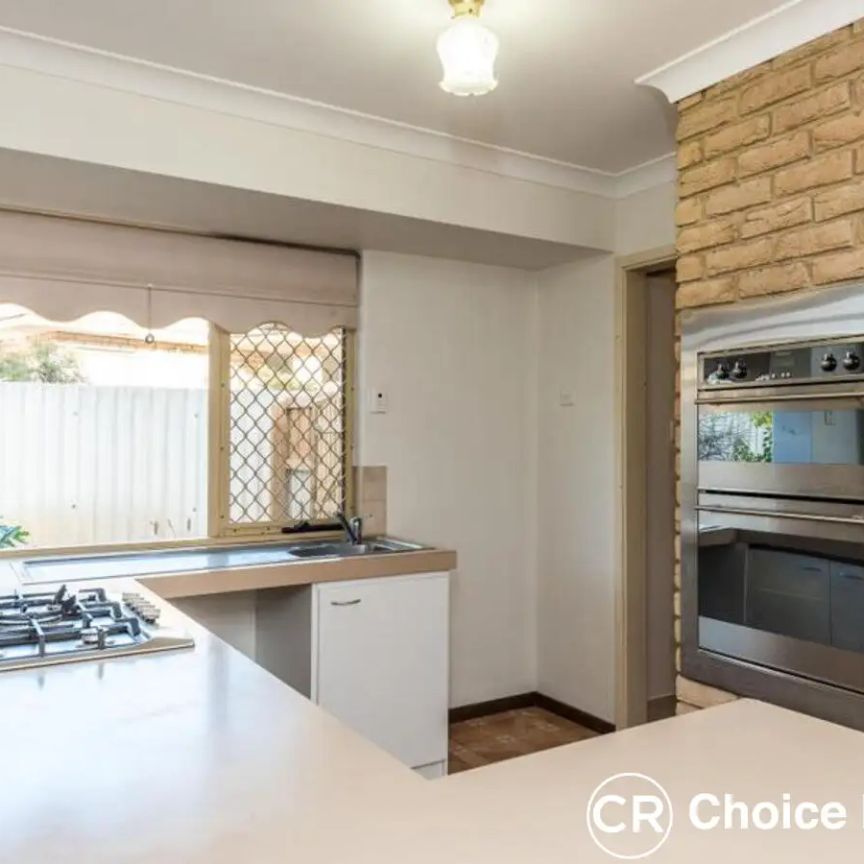 17 Nicholson Loop, Bateman WA 6150 - Photo 1