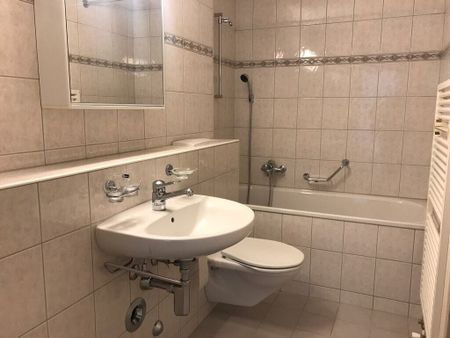 Idyllic living in the countryside - Photo 2