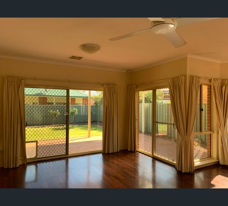 5 Prion Circuit, Mawson Lakes, SA 5095 - Photo 4