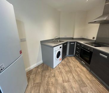 1 bedroom flat to rent - Photo 2
