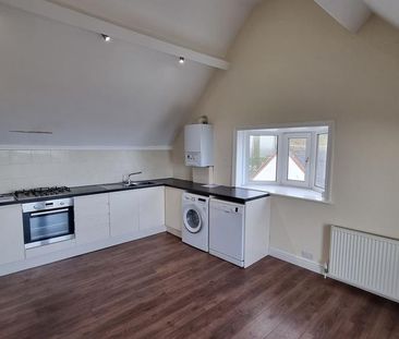 2 bedroom apartment to rent - Photo 2