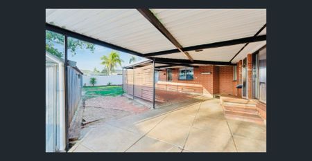 Spacious 5-Bedroom Home with Verandah, Shed & Solar – 5 Hewish Crescent, Elizabeth Park - Photo 2