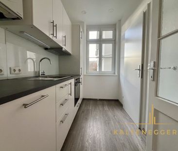 Unbefristet: 3 Zimmer Altbauwohnung mit separater Küche - Photo 3