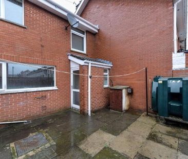 15 Martin Street, Belfast, BT5 4HG - Photo 2