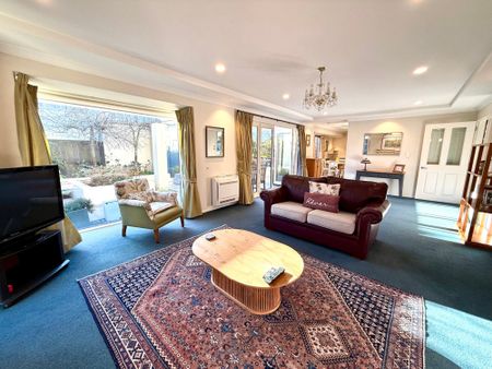 Merivale, 4 bedrooms - Photo 3