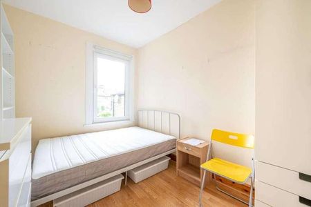 Leytonstone, Leytonstone, E11 - Photo 2