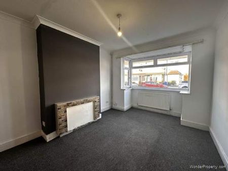 3 bedroom property to rent in Grimsby - Photo 2