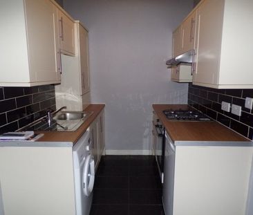 Neilston Road, Paisley - Photo 4