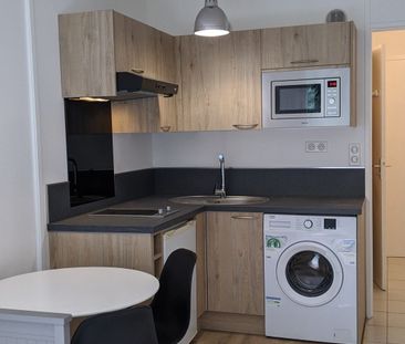 Location Appartement 1 pièce 17m² NICE 06000 - Photo 4