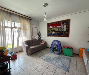 Casa comercial com 3 quartos e 138m² para alugar em Areias, São José. - Foto 1