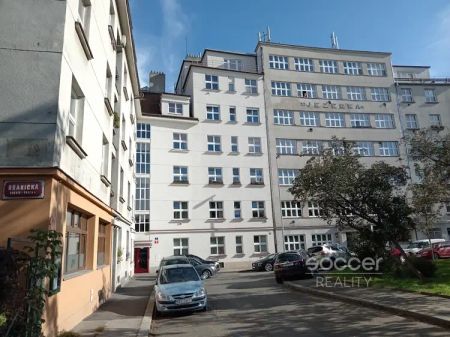 Pronájem bytu 2+kk, 43 m - Фото 2