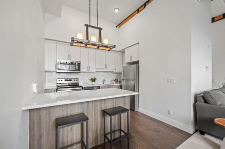 For Lease - 19 Guelph Avenue Unit# 207, Cambridge, Ontario - Photo 2