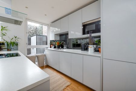 Flat 2 Ferrier apartments, 336 Clapham Road, London SW9 9AP, UK, London - Photo 2