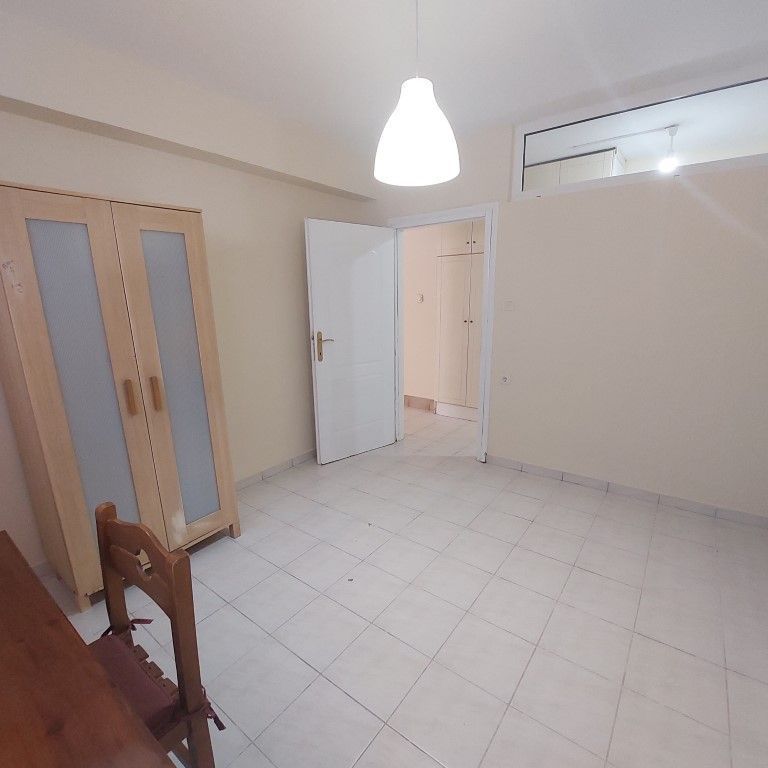 Studio/Γκαρσονιέρα για ενοικίαση Κέντρο (Καβάλα) - Photo 1