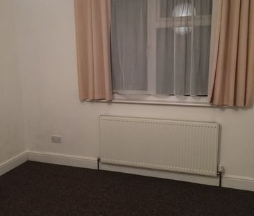 Room in a Shared House, Filton Avenue, BS7 - Photo 3