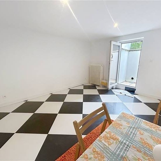 Appartement te huur - Photo 1