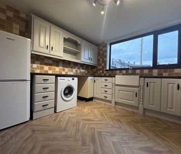 112 Salia Avenue, Carrickfergus, BT38 8NE - Photo 6