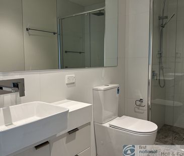 Welcome to THE LONSDALE - Photo 6