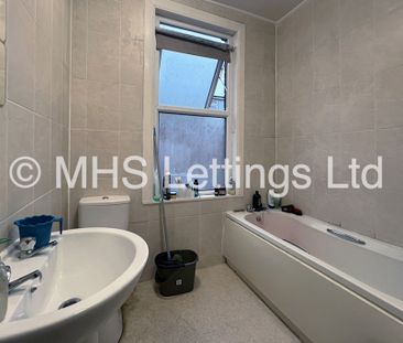 2 Bedroom Mid Terraced House for rent in Elizabeth Street - Photo 6