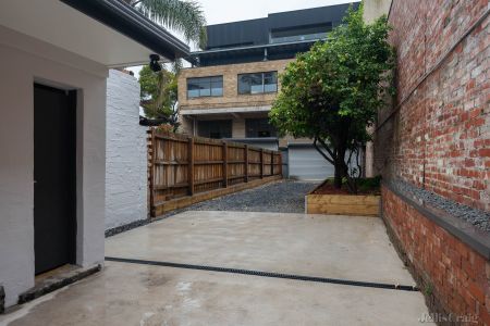 92 Ireland Street, West Melbourne - Photo 3