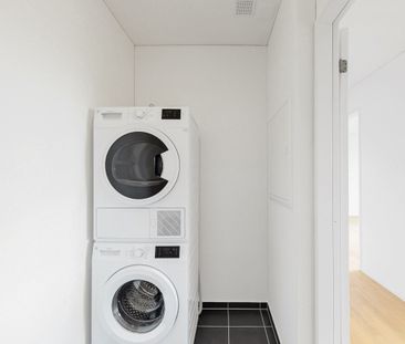 Top moderne Wohnung mit "Inhouse" Kino! - Photo 4