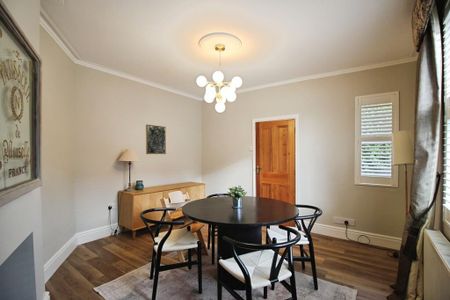 3 bedroom end of terrace house to rent - Photo 3