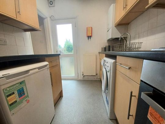 4 bedroom house to rent - Photo 1