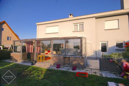 Ruime woning met 4 slpks, garage, bureel én tuin! - Photo 5