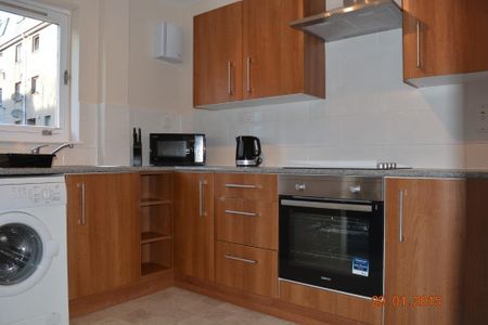 1 bedroom flat to rent - Photo 5