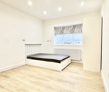 Studio Flat, Harrow View, HA1 - Photo 1