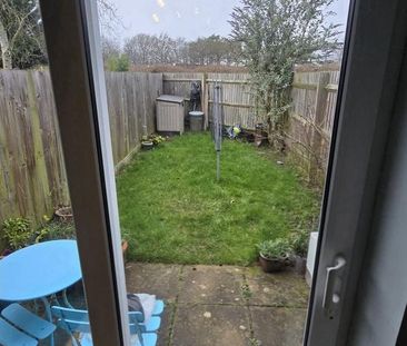 1 bedroom semi-detached house to rent - Photo 4