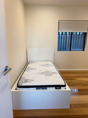 Sylvania Waters - Photo 1