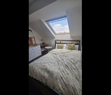 Room in a Shared House, Hillview Road, NG4 - Photo 2