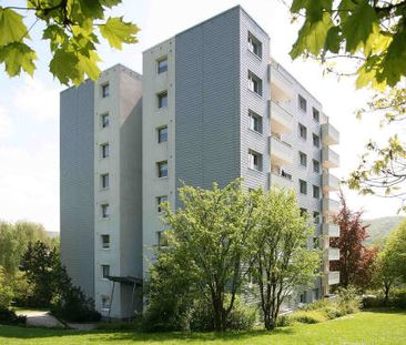 Komplett modernisierte Wohnung mit Aufzug - Foto 1