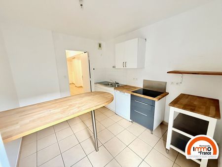 Location Appartement 3 pièces 72m² - Photo 4