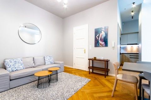 Hercegprímás utca - Photo 1