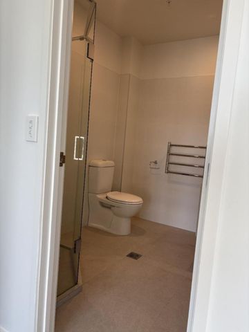 Apartment Living - Photo 3