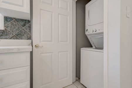 For Lease - 144 Willow Lane Unit# Main, Newmarket, Ontario - Photo 3