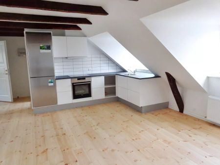 Central lejlighed med moderne komfort og byliv - Foto 3