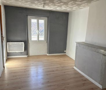 Location Appartement 64m² ST MAXIMIN LA STE BAUME 83470 - Photo 1