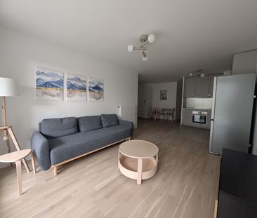 Location Appartement 3 pièces 63m² - Photo 3