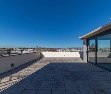 4 room luxury penthouse for rent in Madrid, Autonomous Region of Ma... - Photo 5