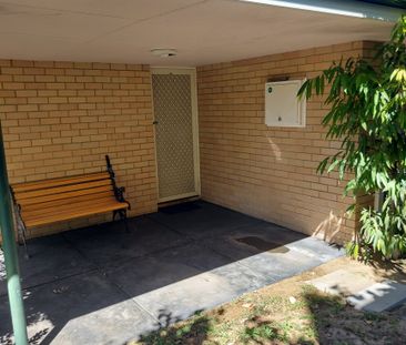 Scarborough - Photo 6